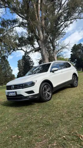 VOLKSWAGEN TIGUAN ALLSPACE 2.0T HIGHLINE  AUT 2019 - foto 1