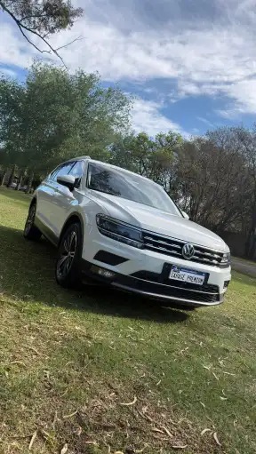 Volkswagen Tiguan Allspace 2.0T Highline  Aut  2019 - foto 2