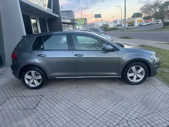 Volkswagen Golf Vii 1.6 Fsi Trendline  2017 - foto 4