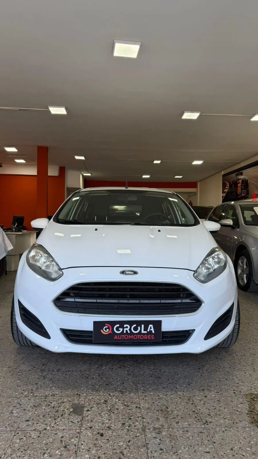 Ford Fiesta  1.6 5P S              (Kd)  2014 - foto 2