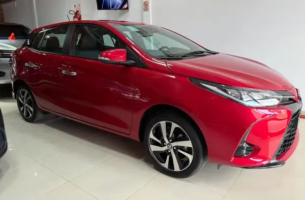 TOYOTA YARIS 1.5 5 PTAS S CVT L/22 2025 - foto 1