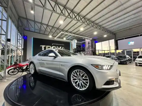 Ford Mustang 5.0 V8 Coupe Gt  2017 - foto 3