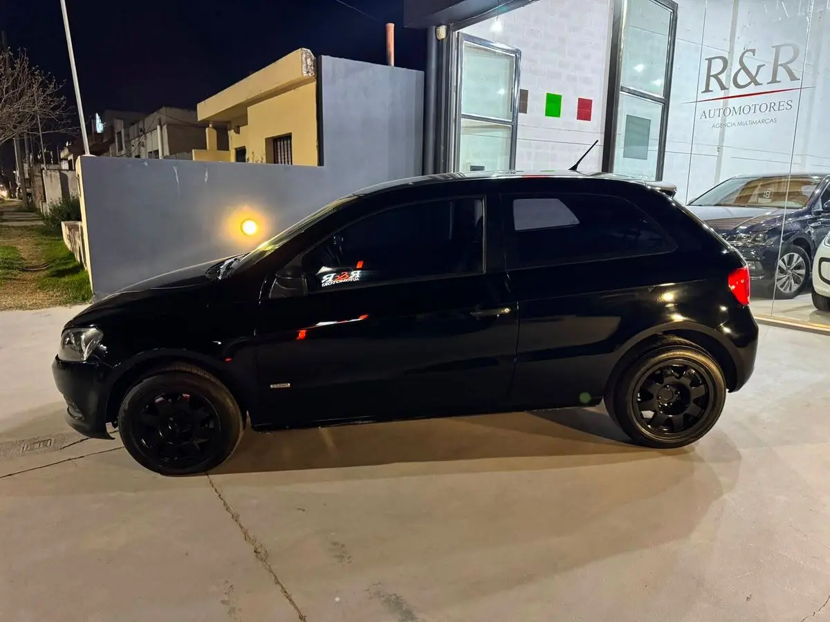 Volkswagen Gol Trend 1.6 3 P L/13 Pack 1  2013 - foto 3
