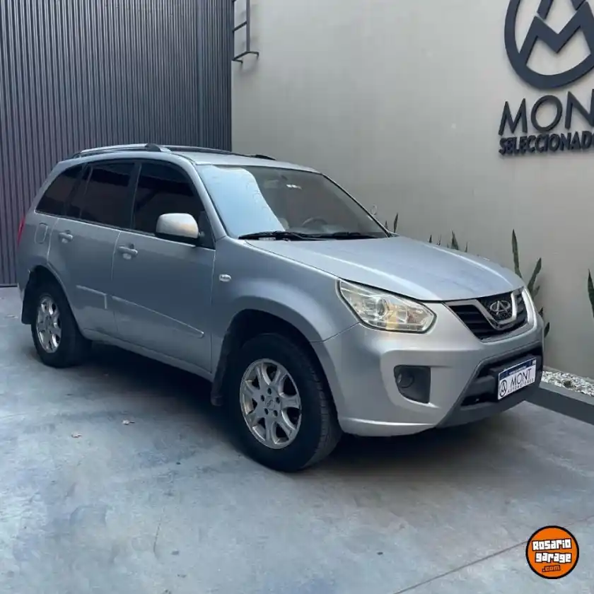 Chery Tiggo   2.0 4X2 Confort       L/13  2014 - foto 2
