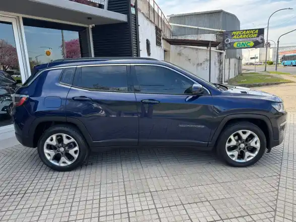Chrysler Jeep Compass 2.4 Longitude At6 4X2  2020 - foto 4