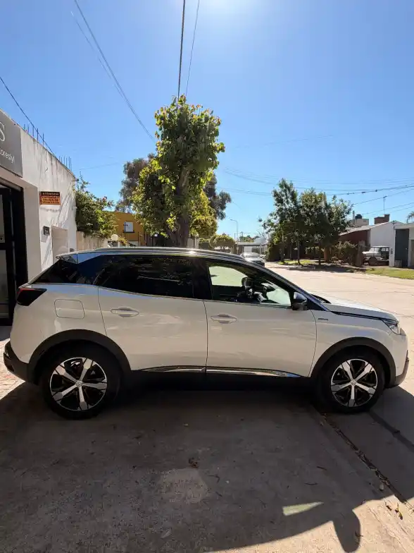 Peugeot 3008 2.0 Hdi Gt Line Tiptronic L/17  2021 - foto 3