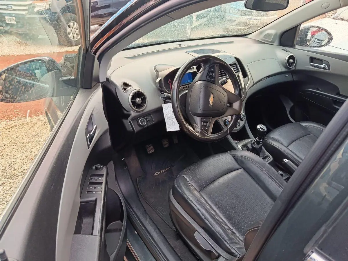 Chevrolet Sonic 1.6 5 Ptas Ltz          L/15  2017 - foto 3