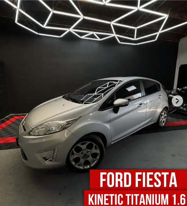 Ford Fiesta  1.6 5P Titanium       (Kd)  2011 - foto 1