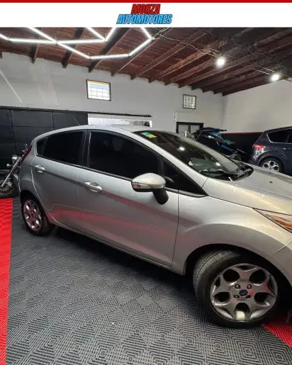 Ford Fiesta  1.6 5P Titanium       (Kd)  2011 - foto 4