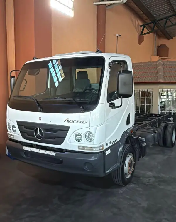 Mercedes Benz C Accelo  815/37/39 Frontal  2018 - foto 1