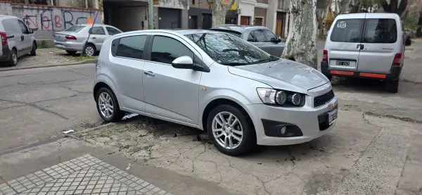 Chevrolet Sonic 1.6 5 Ptas Ltz  2014 - foto 1