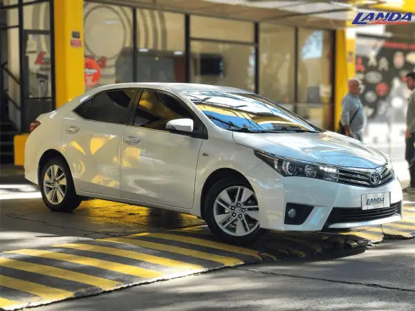 TOYOTA COROLLA 1.8 XEI L/14 PACK 2014 - foto 1