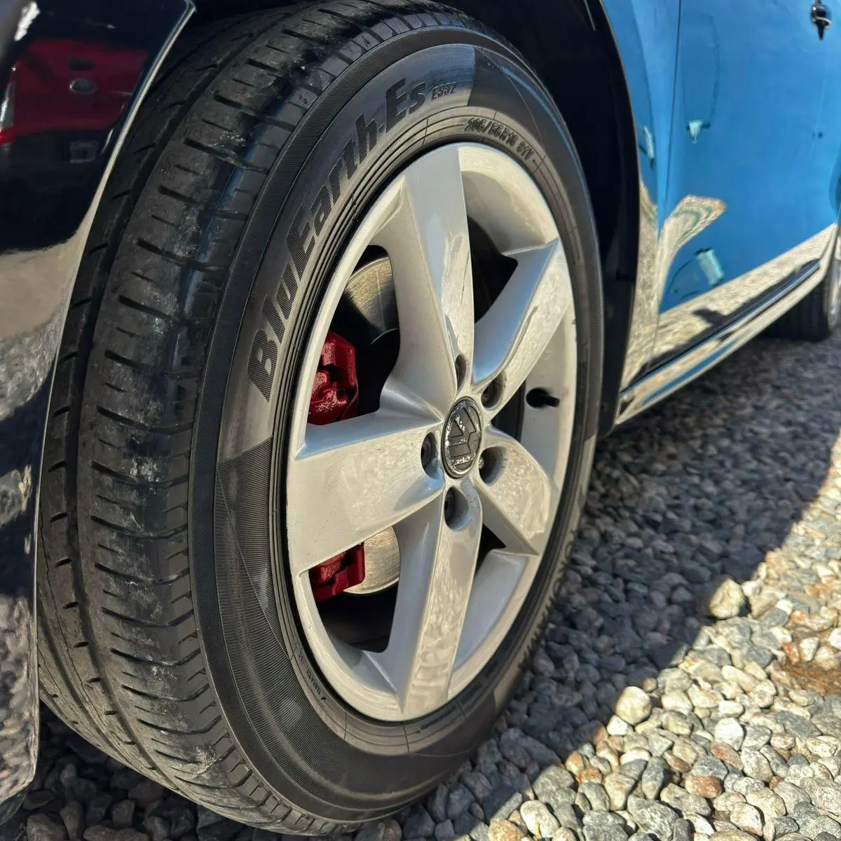Volkswagen Vento  2.5 170 Hp Luxury      L/11  2012 - foto 5