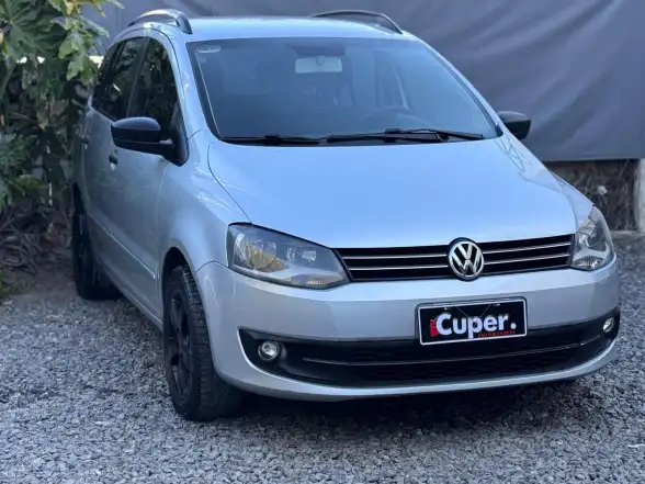 Volkswagen Suran 1.6 Comfortline  L/10  2012 - foto 2