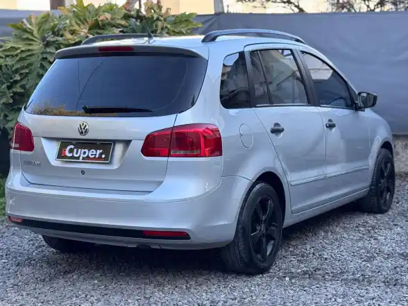 Volkswagen Suran 1.6 Comfortline  L/10  2012 - foto 3