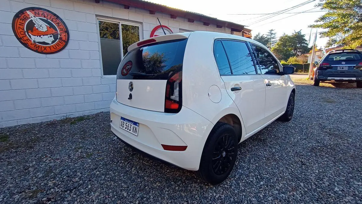 Volkswagen Up! 5 Ptas Take Aa  2017 - foto 3