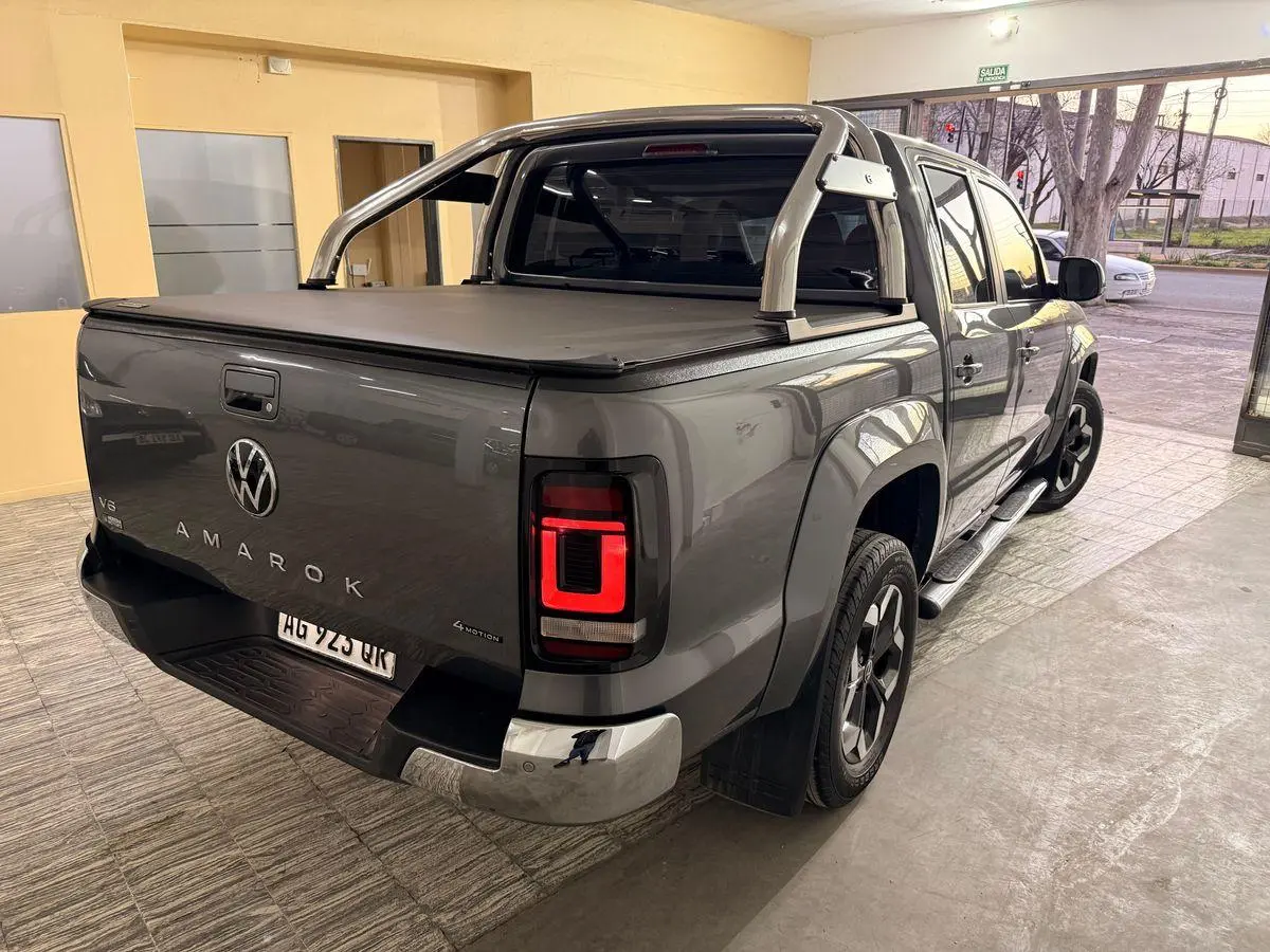 Volkswagen Amarok V6 30Td 4X4 Dc At Highline L/24  2024 - foto 3