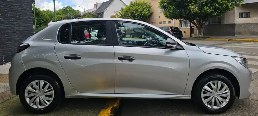 Peugeot 208 L/20 1.2 Like  2022 - foto 3