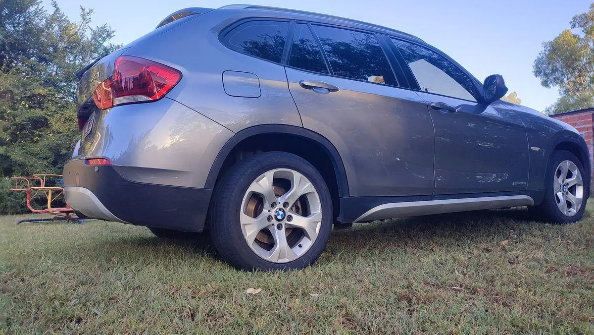 Bmw X 1  18 I Sdrive  2011 - foto 5