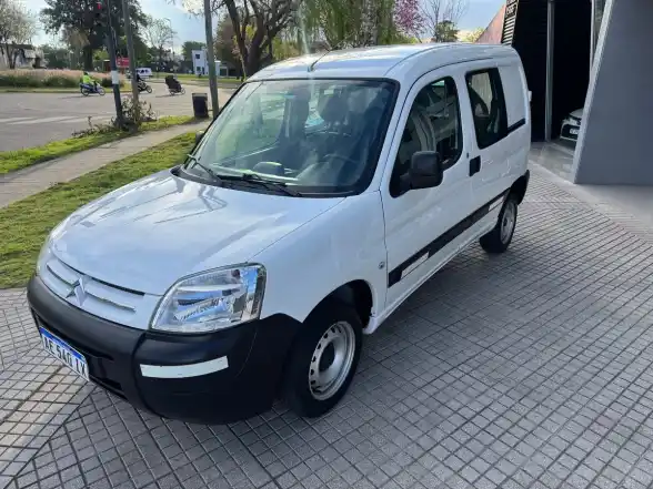 Citroen Berlingo Furgon 1.6 Hdi Business Mixto  2021 - foto 1