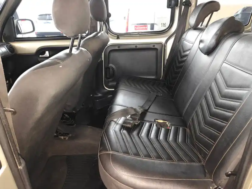 Renault Kangoo 2 1.6 Authen Plus 2 Plc L/14  2015 - foto 5