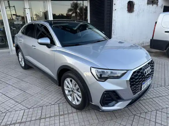 Audi Q3 1.4 T 150Hp 35 Stronic Sportback   2025 - foto 3