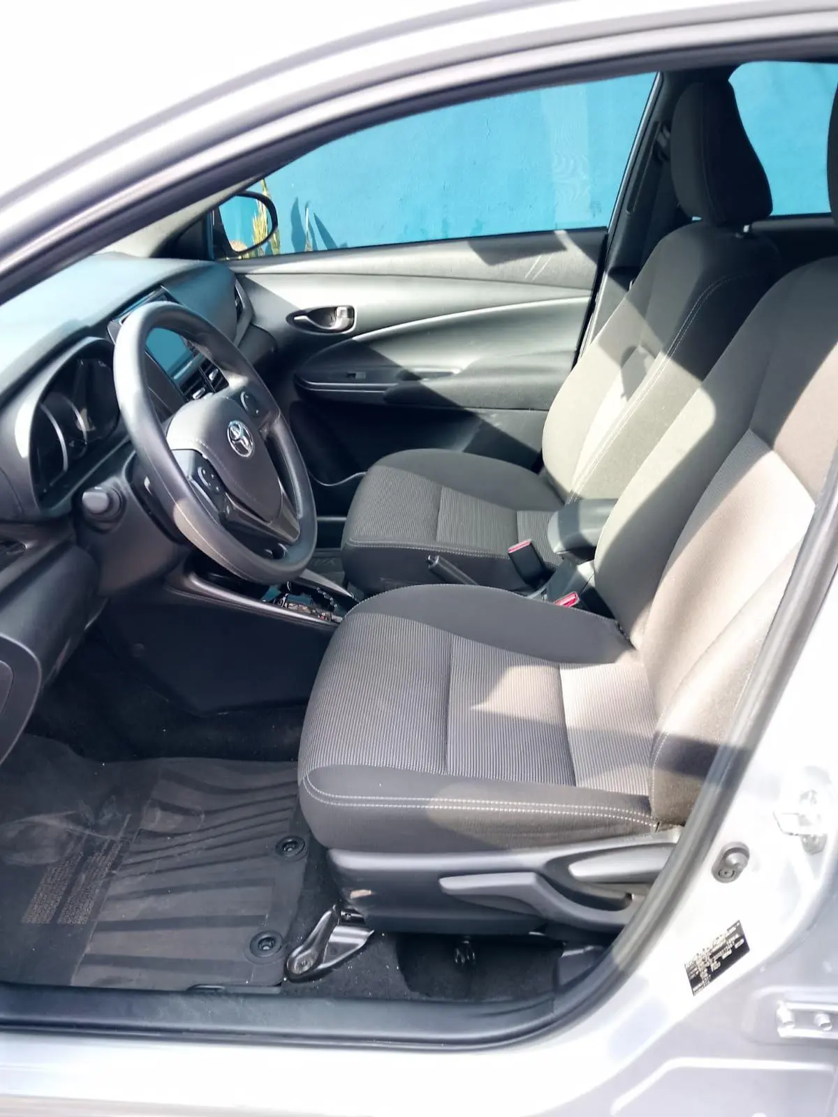 Toyota Yaris 1.5 5 Ptas Xs Cvt  2024 - foto 5