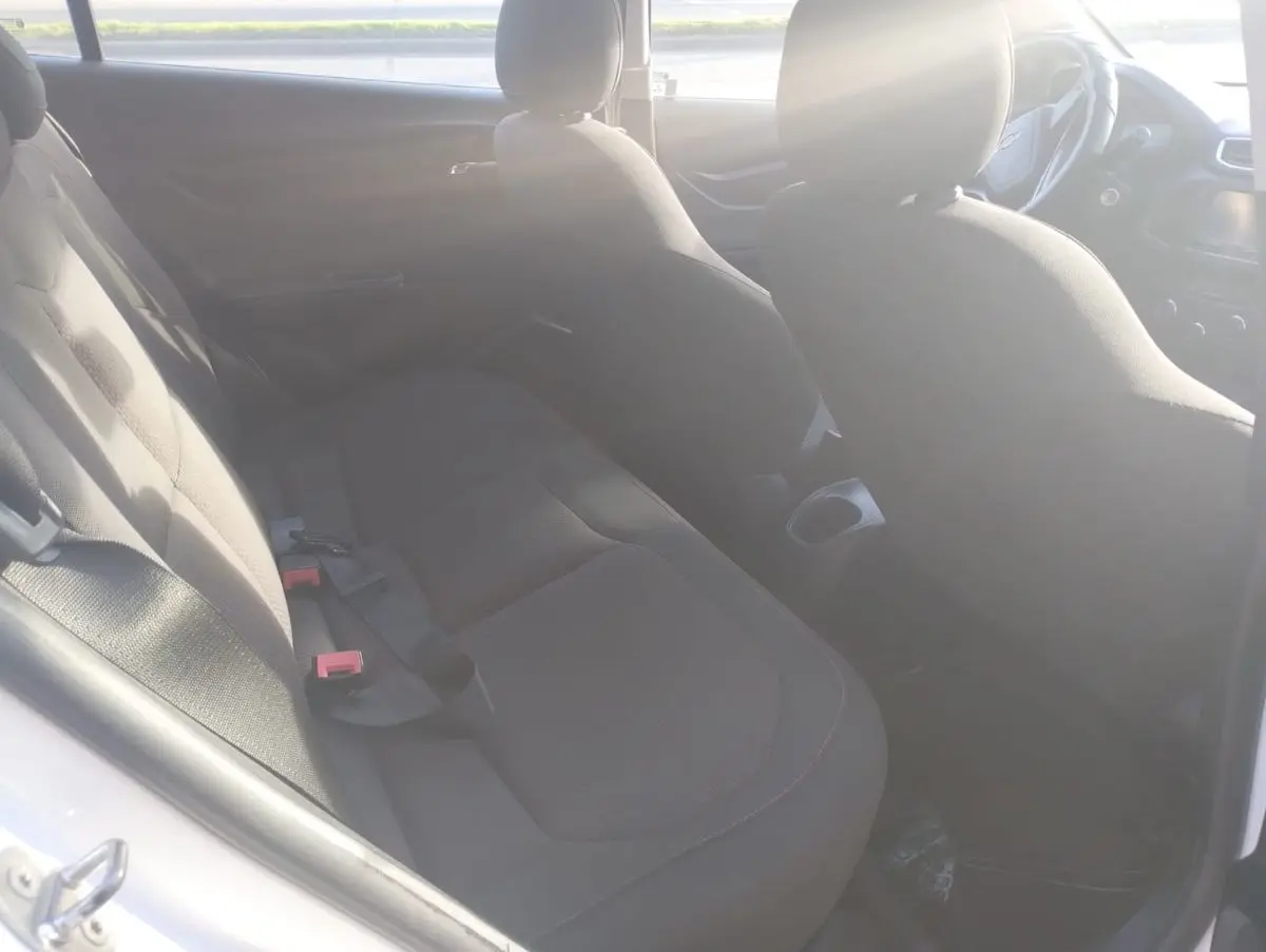 Chevrolet Onix 1.4 Ltz  2015 - foto 4
