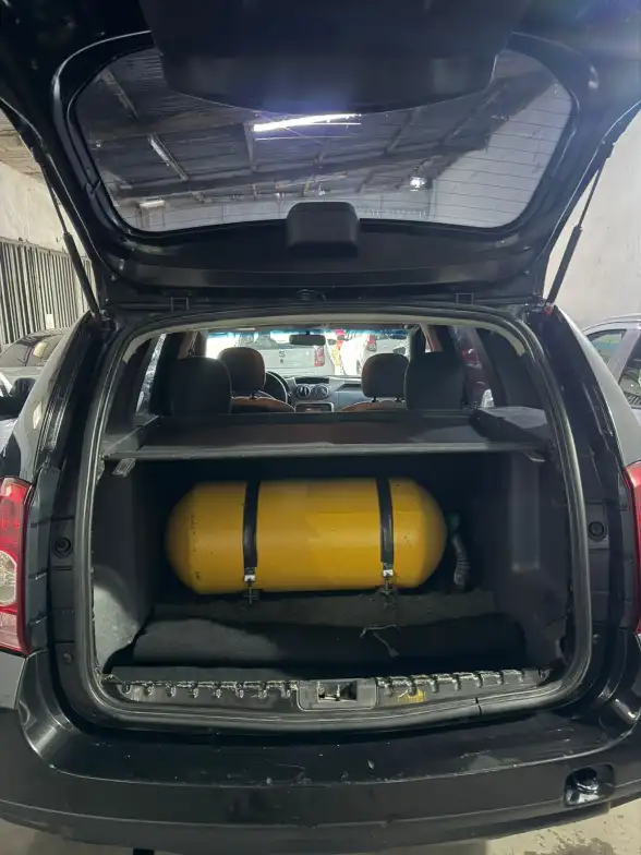 Renault Duster 1.6 4X2 Confort Plus  2013 - foto 3