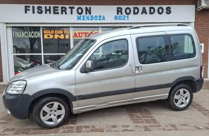 Peugeot Partner Pata. 1.6Hdi Vtc    L10/17  2011 - foto 1