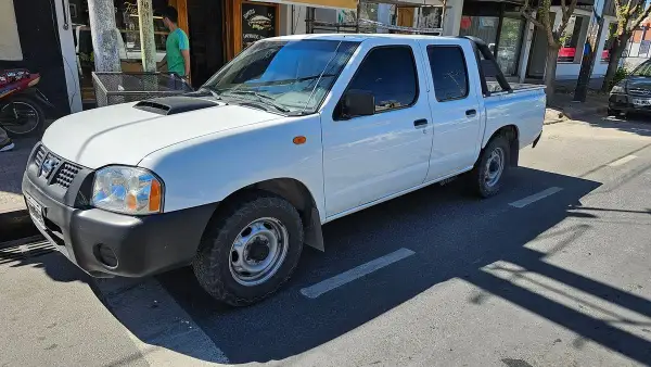 NISSAN PICK-UP FRONTIER L/10 2.5 NP 300 4X2 2011 - foto 1