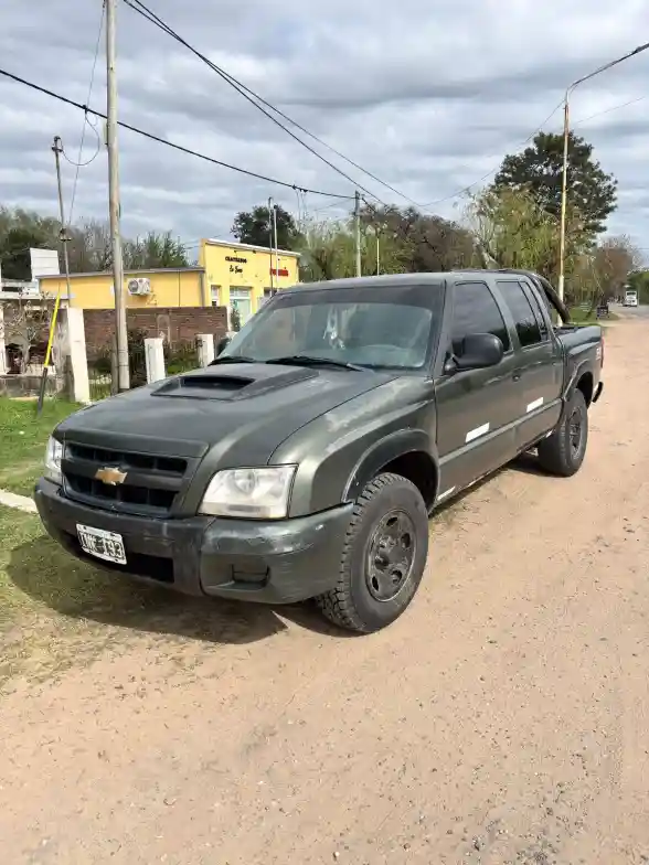 Chevrolet P-Up S10 2.8Td Dc 4X2         L/09  2010 - foto 2