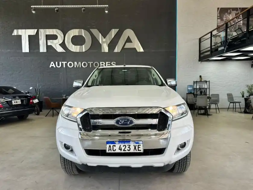 Ford Ranger 3.2 Tdi Dc 4X2 L/16 Xlt  2018 - foto 2