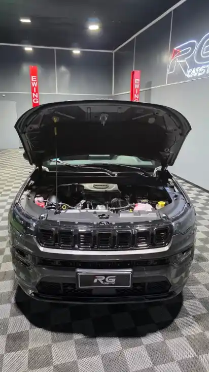 Chrysler Jeep Compass 2.0T Blackhawk 4X4 At9  2025 - foto 5