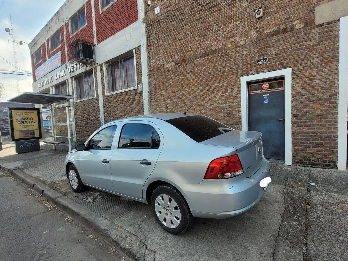 Volkswagen Voyage 1.6 Comfortline Pl.  2011 - foto 3