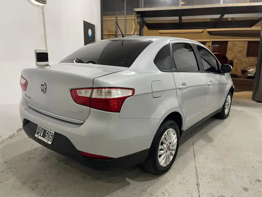 Fiat Grand Siena 1.4 Attractive L/14  2015 - foto 4