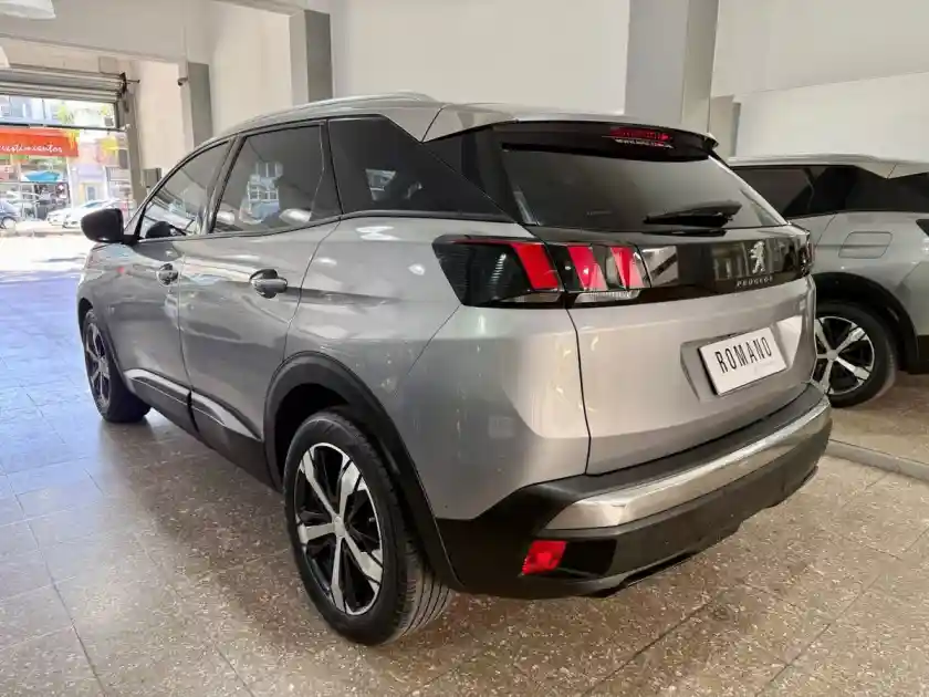 Peugeot 3008 1.6 Allure Tiptronic     L/17  2018 - foto 4