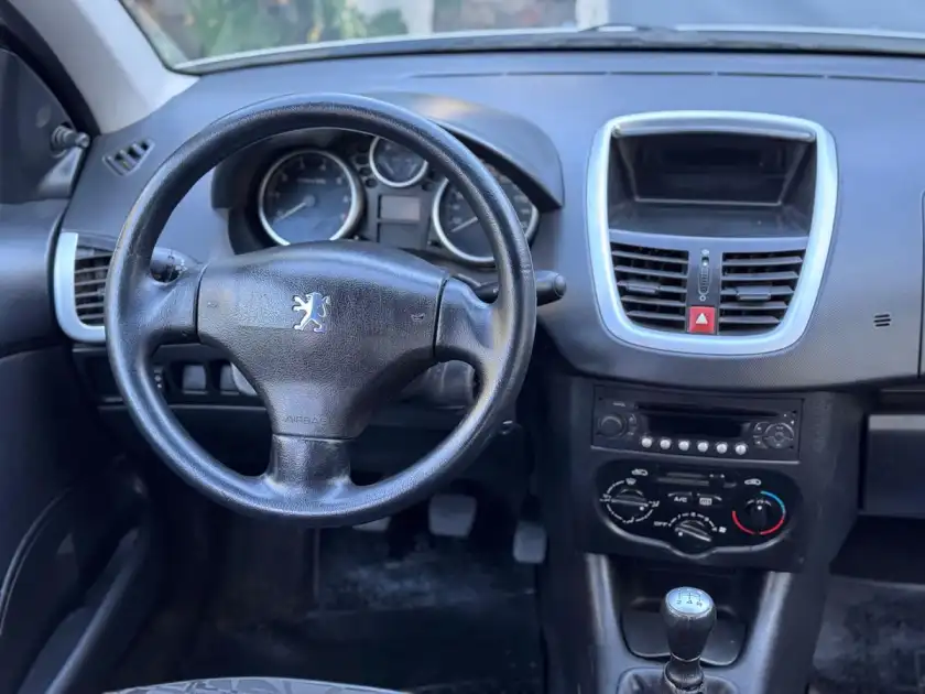 Peugeot 207 Compact 1.4 5 P Xs//Allure  2011 - foto 5