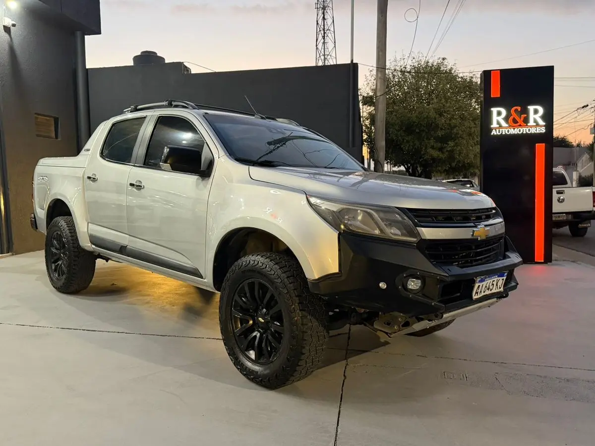 Chevrolet P-Up S10 2.8Td Dc 4X4 Hc At  L/17  2016 - foto 2