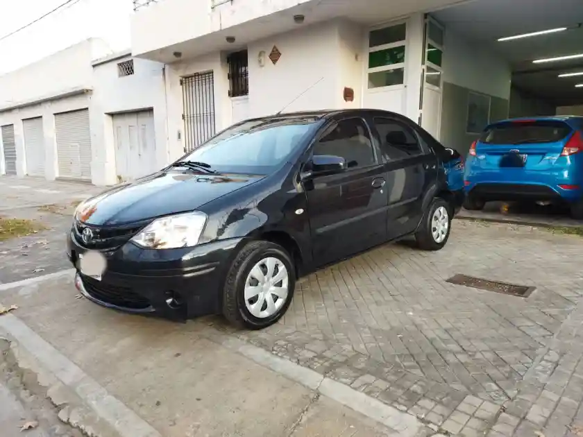 Toyota Etios 1.5 4 Ptas Xs  2015 - foto 1