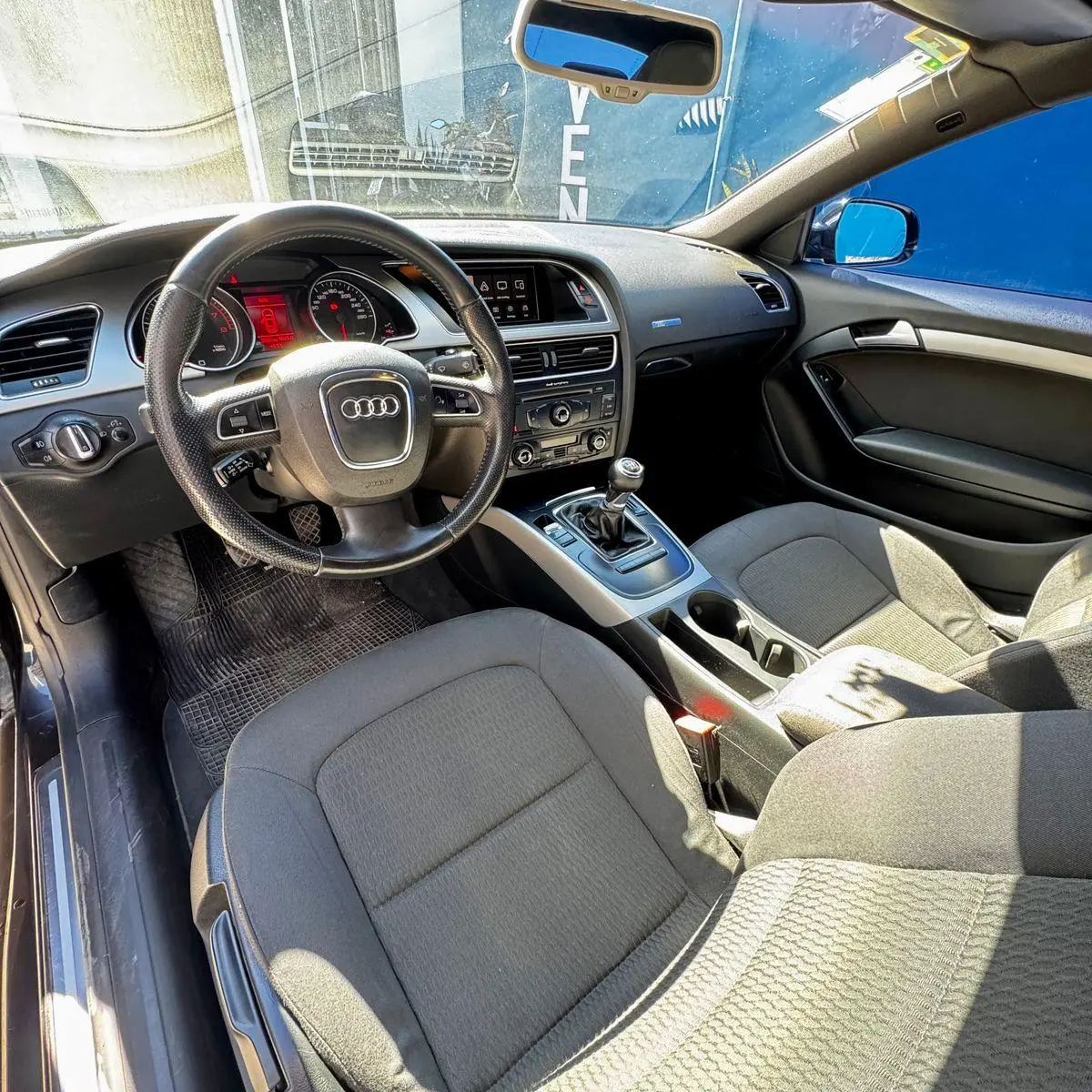 Audi A5 2.0 T  2010 - foto 5