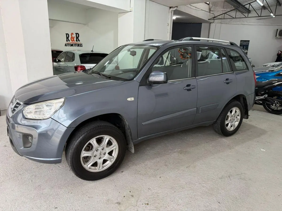 Chery Tiggo   2.0 4X2 Confort       L/13  2014 - foto 3