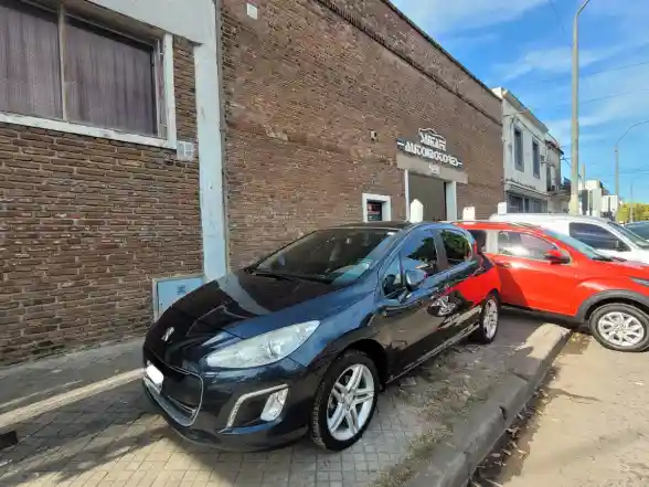 Peugeot 308 2.0 Feline  2012 - foto 1