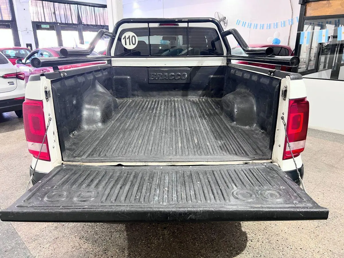 Volkswagen Amarok 20Td 4X2 Sc Starline  2016 - foto 4
