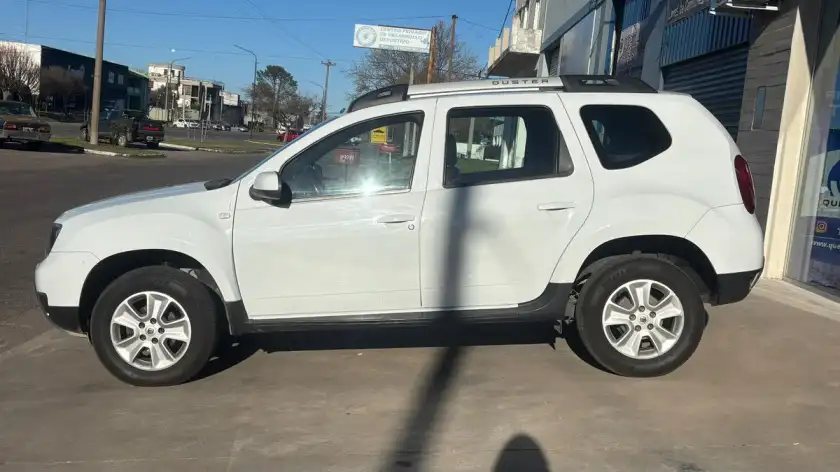 Renault Duster 1.6 4X2 Privilege  L/15  2018 - foto 4
