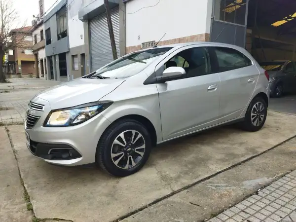 Chevrolet Onix 1.4 Ltz  2015 - foto 1