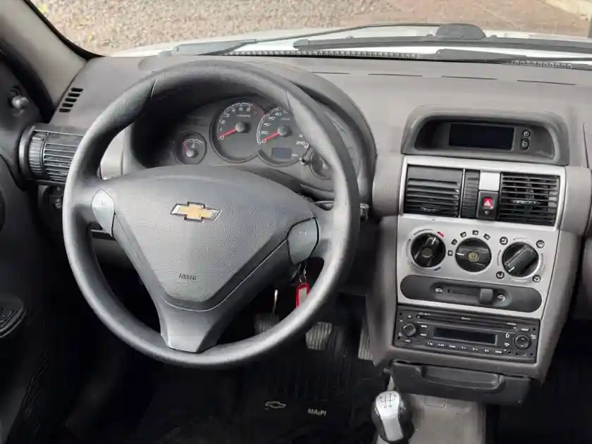 Chevrolet Classic 1.4 4 Ptas Ls Abs Ab Ll  2015 - foto 4
