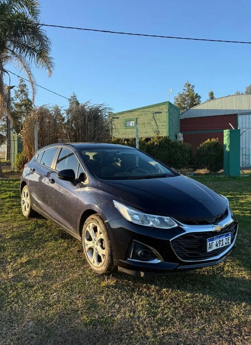 Chevrolet Cruze 1.4 5 Ptas Lt At  2022 - foto 2