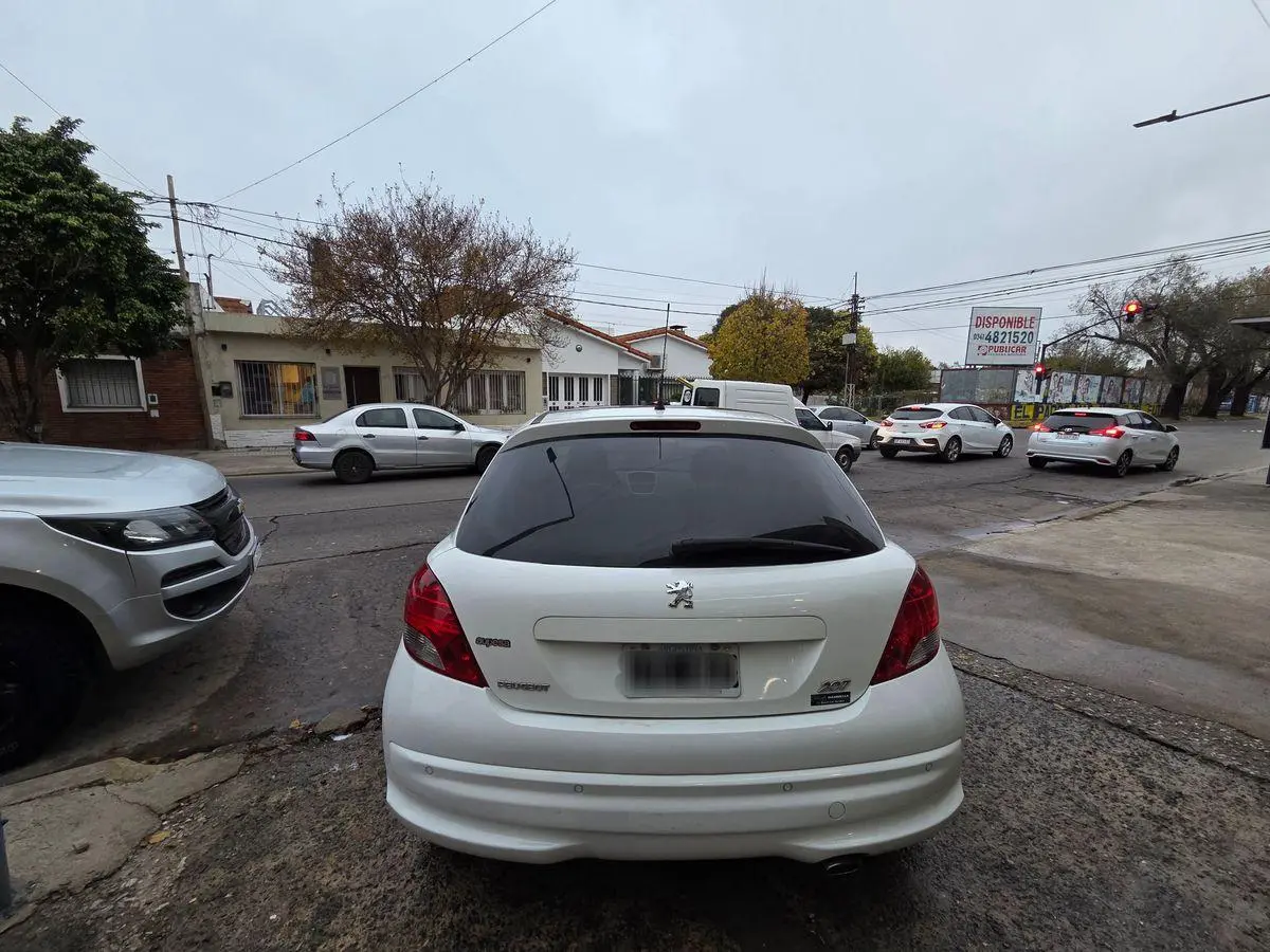 Peugeot 207 1.6 Gti 3 Ptas  2012 - foto 4