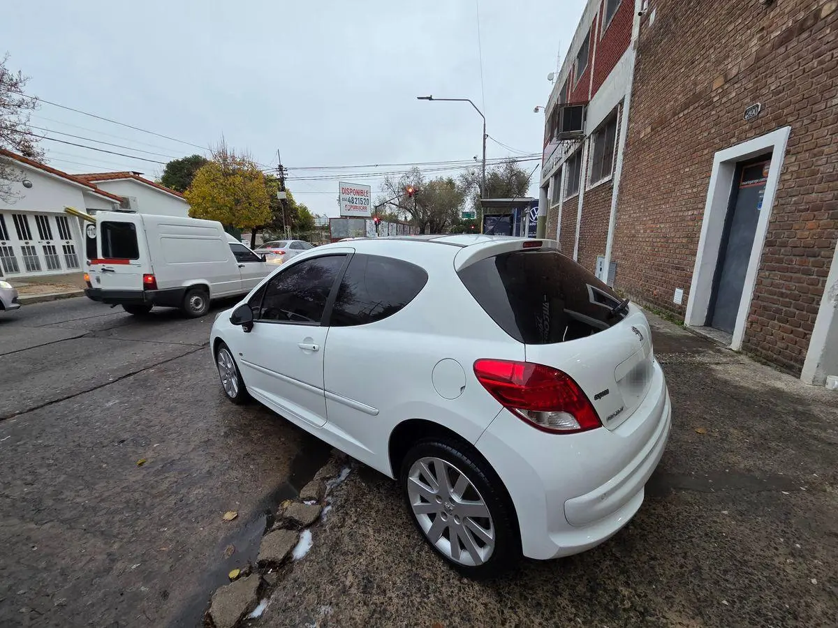 Peugeot 207 1.6 Gti 3 Ptas  2012 - foto 5